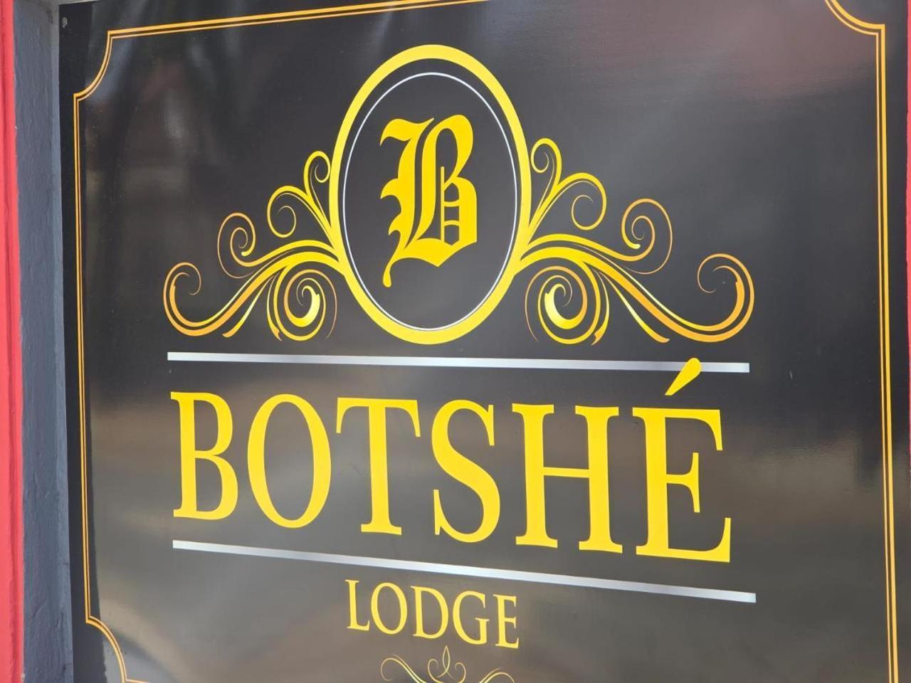 Botshe Lodge In Vanderbiljpark Vanderbijlpark Esterno foto